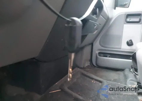 2005 Ford F-150 Stx/Xlt из США, поврежденный, VIN 1FTRF02W05KD69072